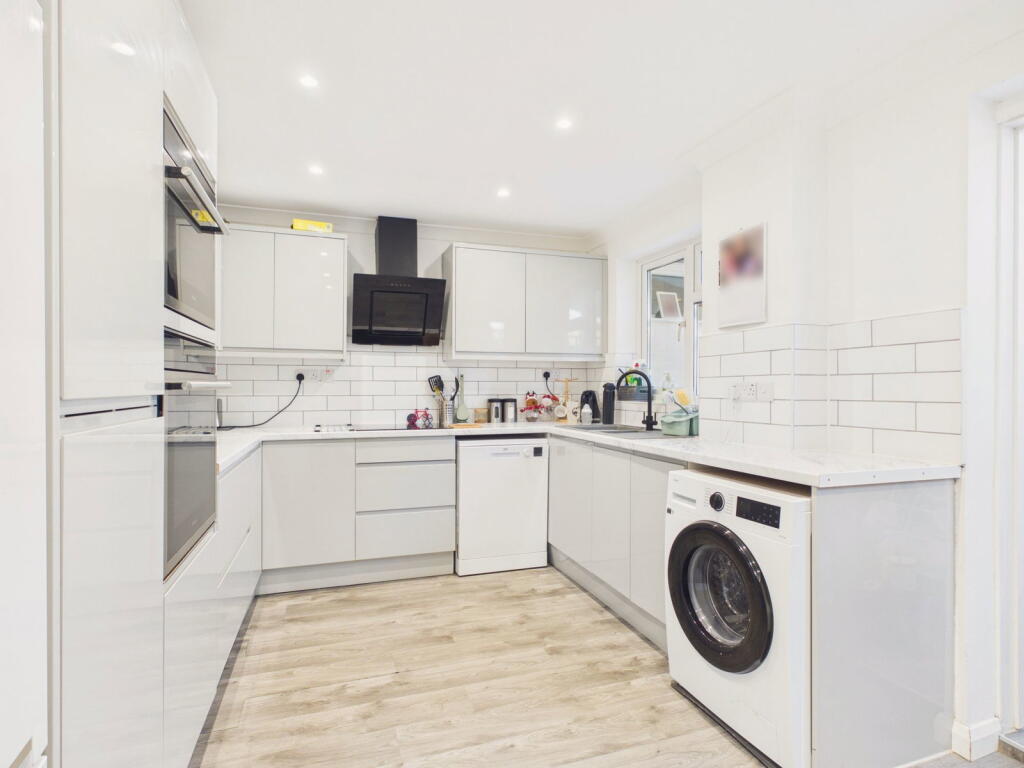 House in Horsham, North Horsham - View 5
