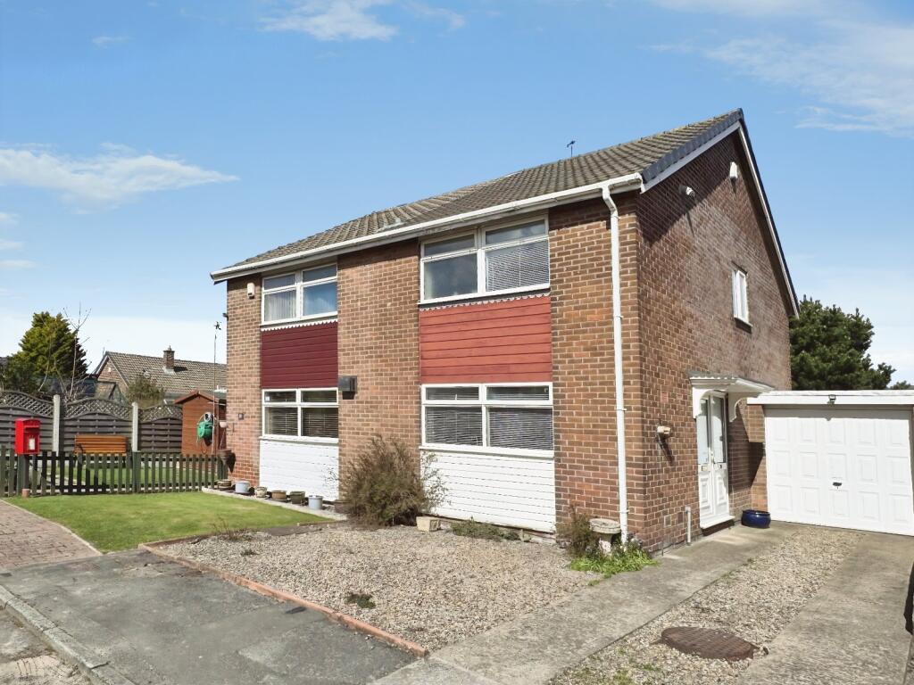Main image of property: Penn Grove, Liversedge, WF15