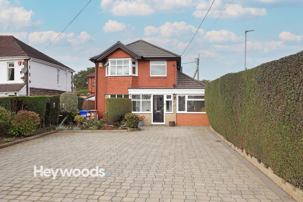 3-bed detached on Weston Road, Weston Coyney, Stoke on Trent, £315,000