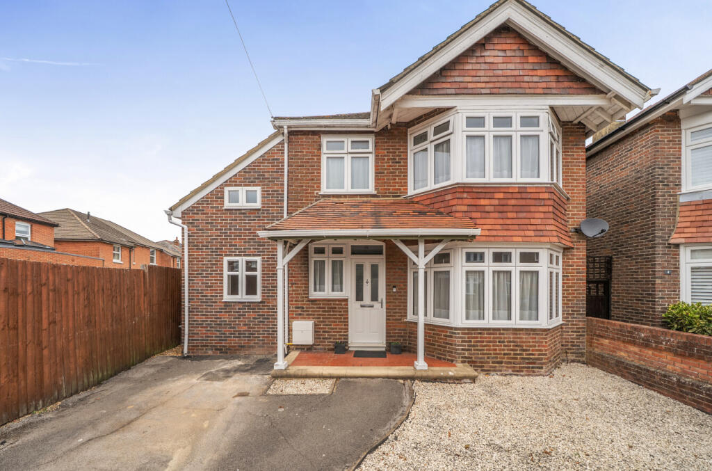 Main image of property: Darlington Gardens, Upper Shirley, Southampton, Hampshire, SO15