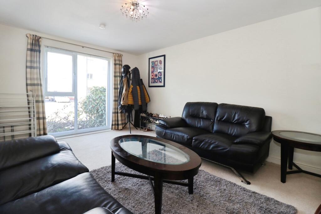 Long Down Avenue, Cheswick Village, Bristol, BS16 photo 3