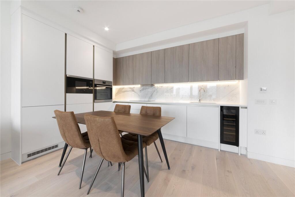 Main image of property: City Road, London, EC1V