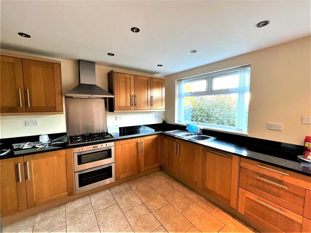 House in Tunbridge Wells, Kent - View 5