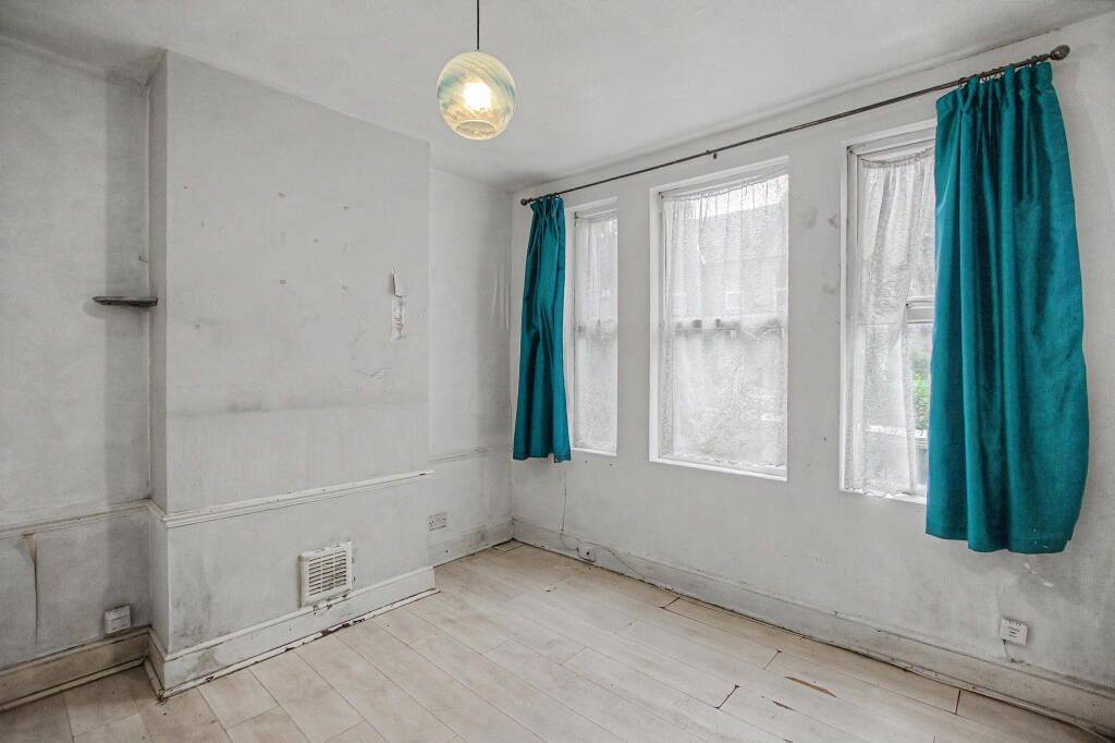 Apartment in London - View 4