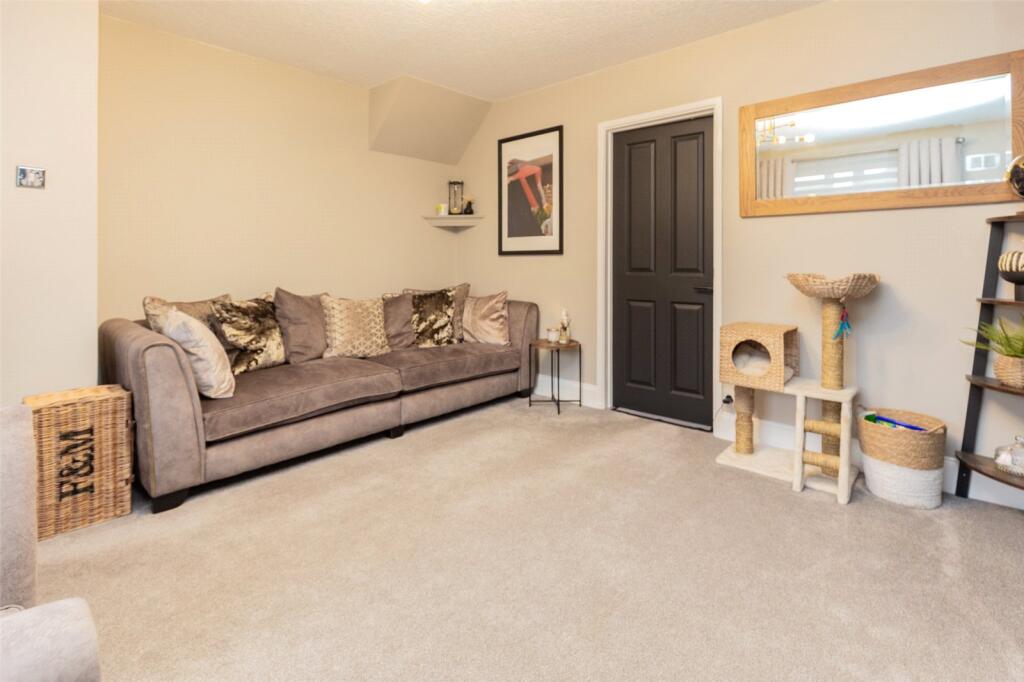 House in Bristol, Southmead - More
