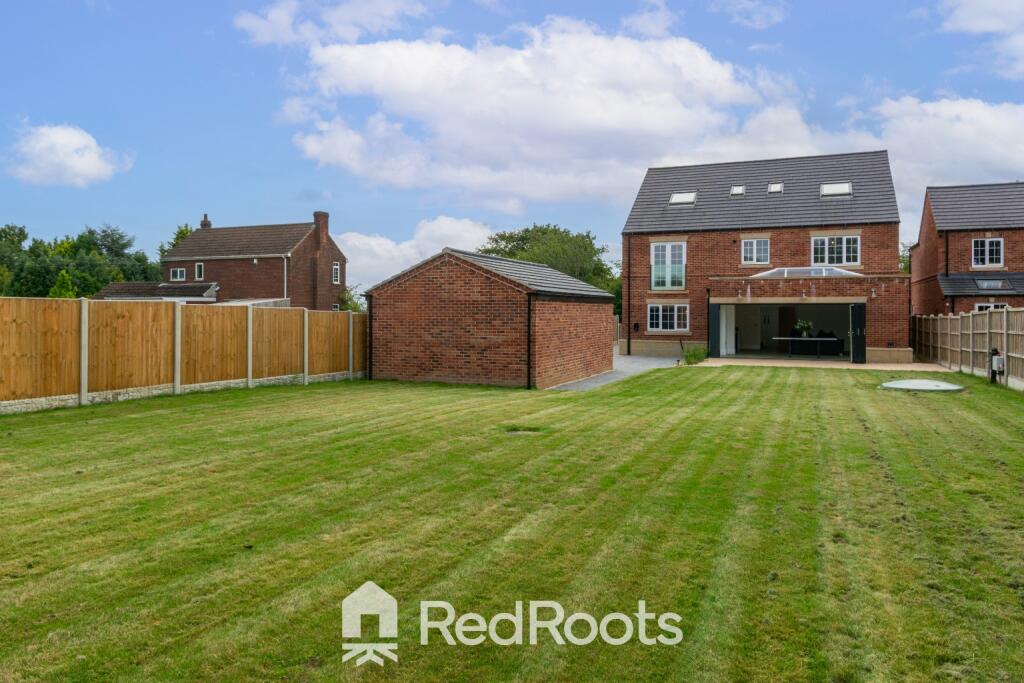 House in Doncaster - View 2