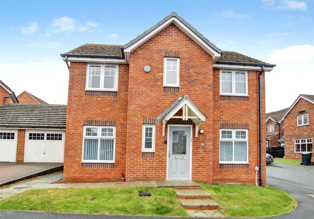 3-bed detached on Wesley Lea, Consett, County Durham, DH8, £200,000