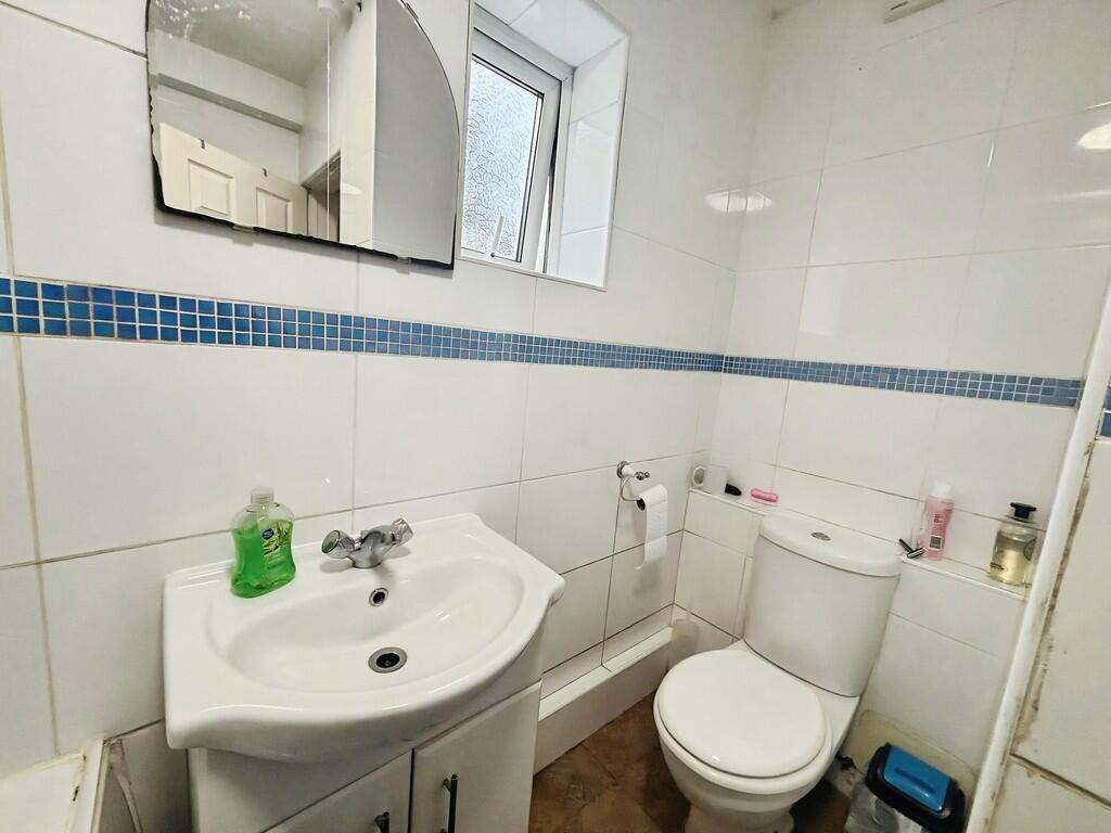 Additional image 7 of Crofton Road, Yeovil