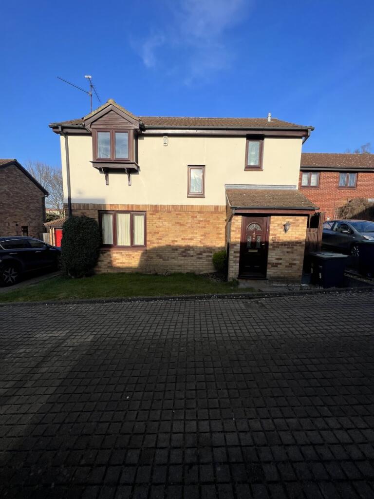 Main image of property: Bellerby Rise, Luton