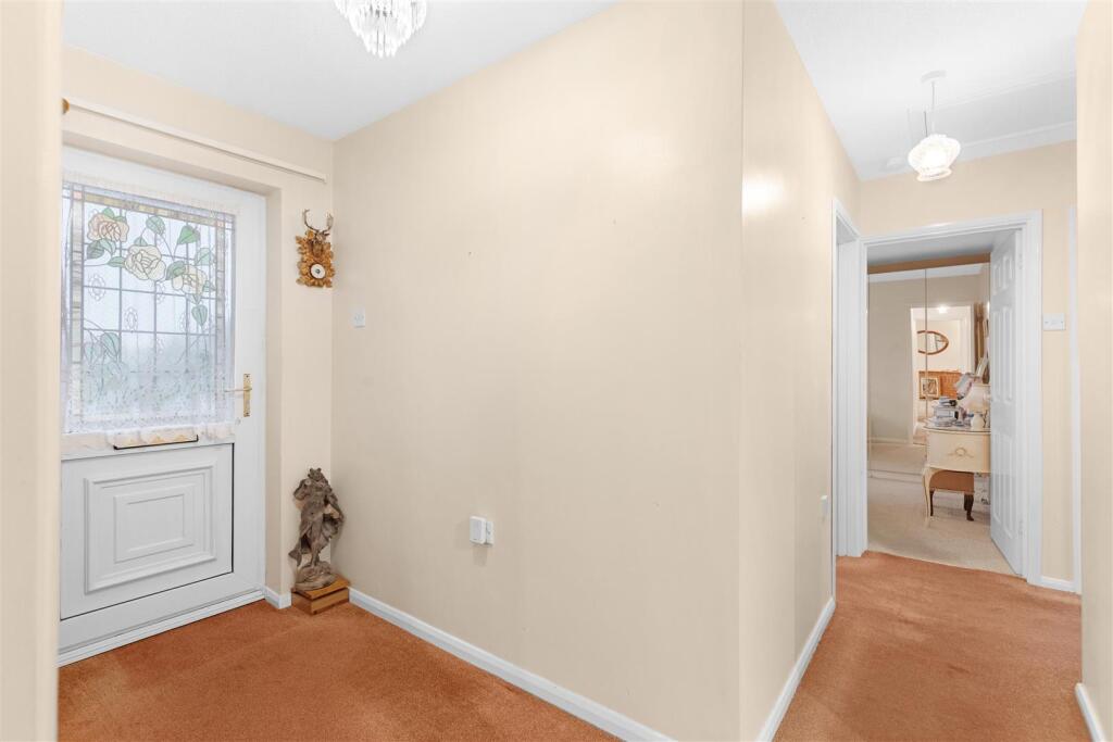 House in Barton Seagrave, North Northamptonshire - View 4