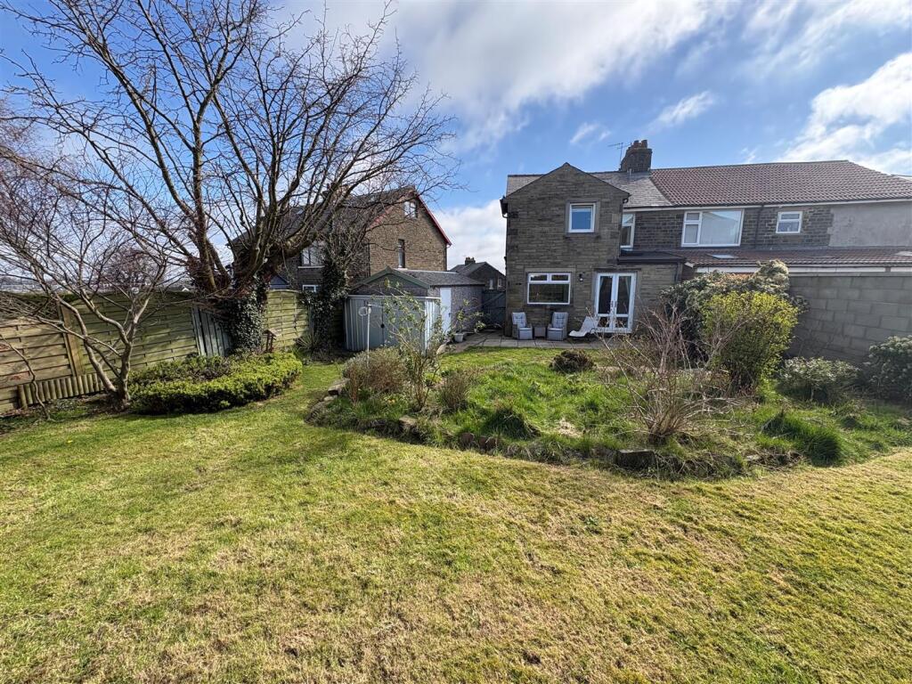 Additional image 22 of Fieldway, Clayton, Bradford