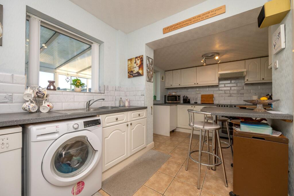 Additional image 10 of School Road, Great Alne, Alcester, B49