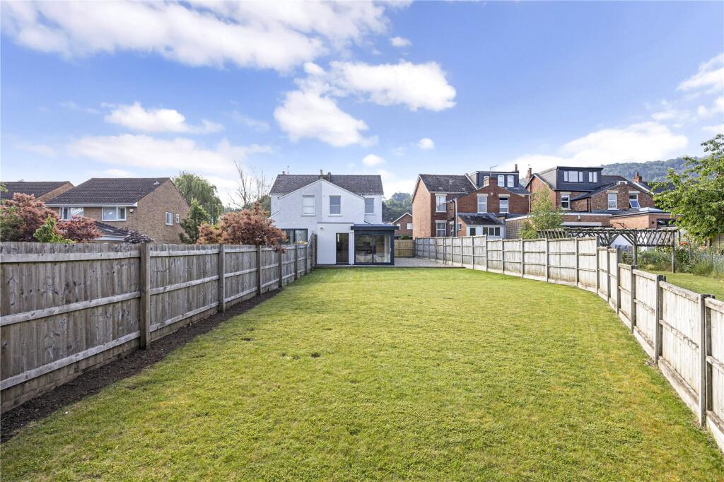 Old Bath Road, Leckhampton, Cheltenham, Gloucestershire, GL53 photo 3