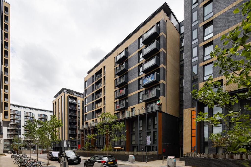 Main image of property: Palmers Road, London