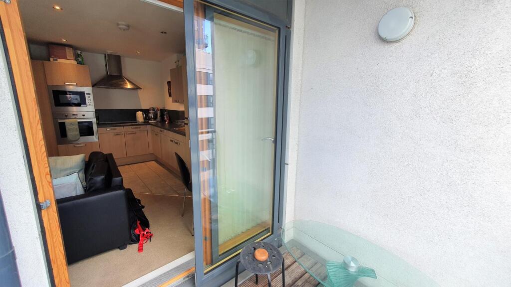 Apartment in Manchester - More