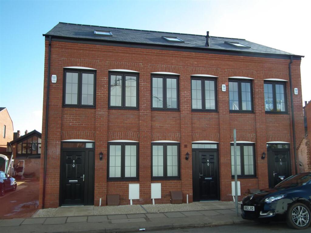 Main image of property: Thenford Street, Abington, Northampton