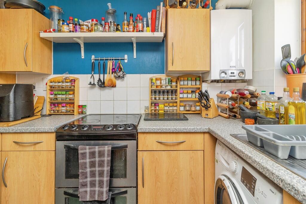 Apartment in Milton Keynes, Broughton and Milton Keynes - View 4