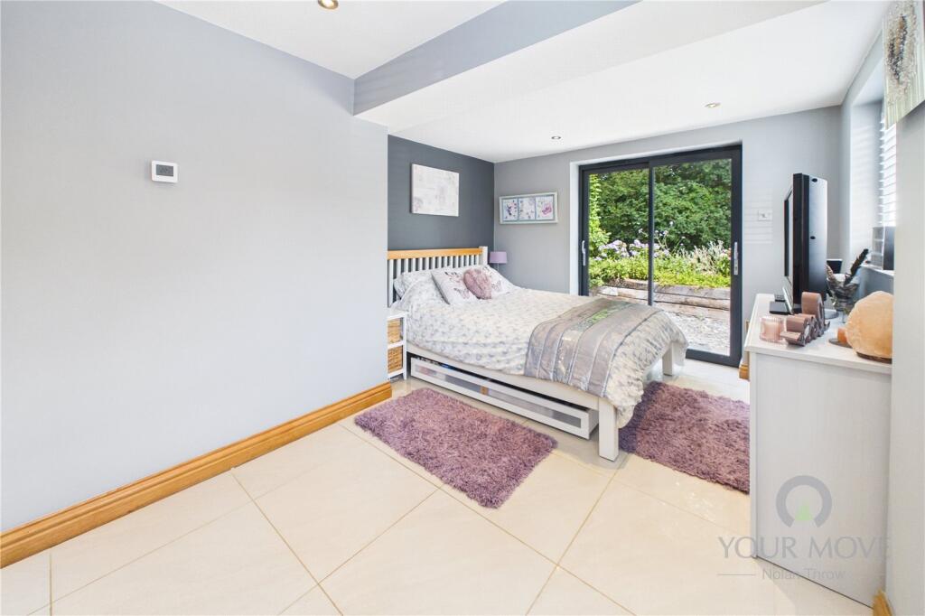 House in Northampton, Ringstead - View 4
