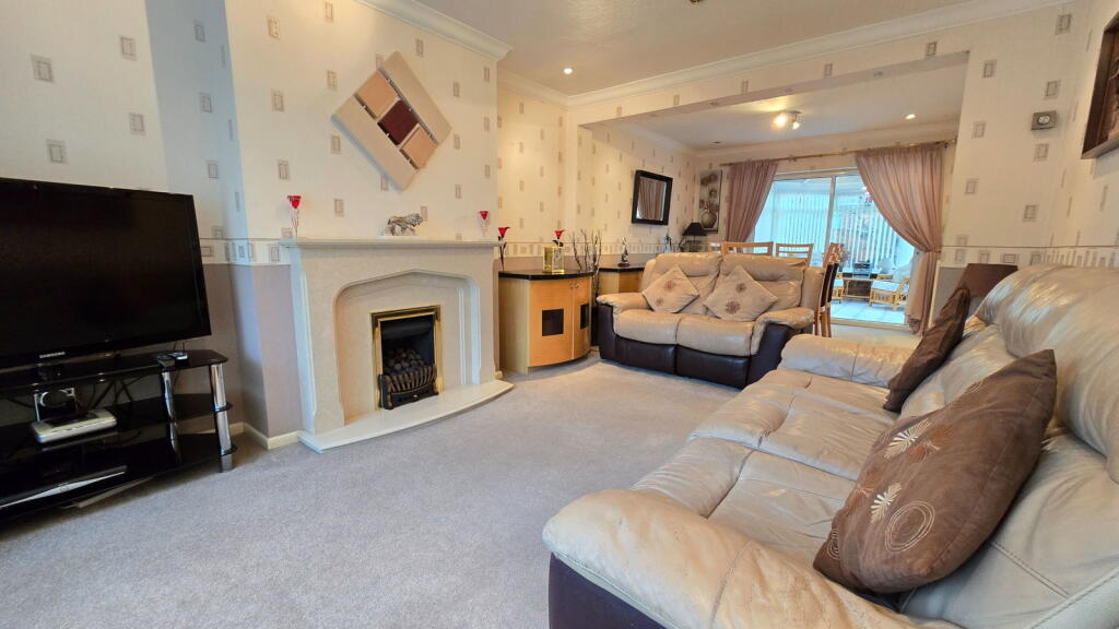 The Folly, Newbury, RG14 7JG photo 2