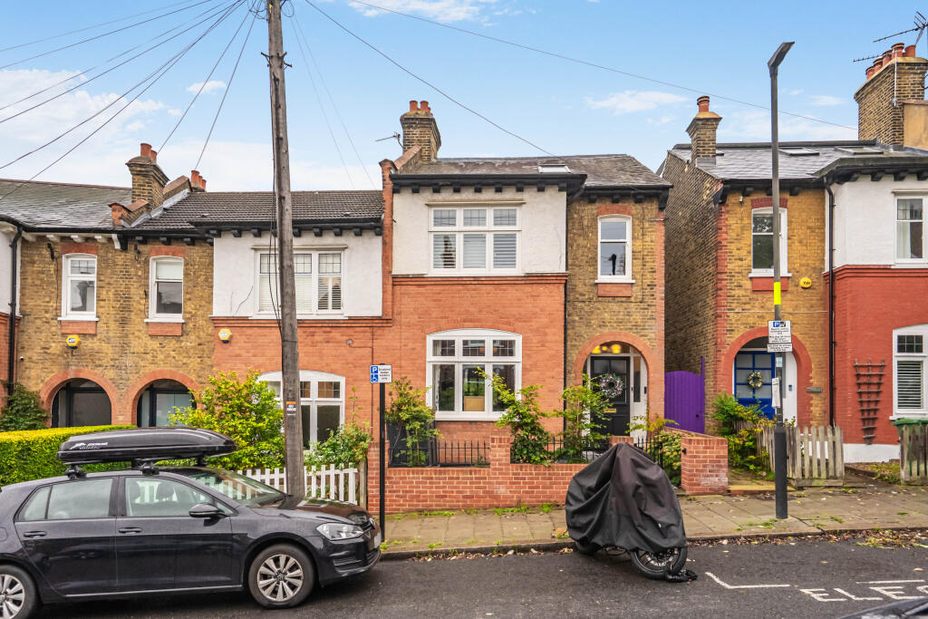 Casewick Road, London, SE27 photo 2