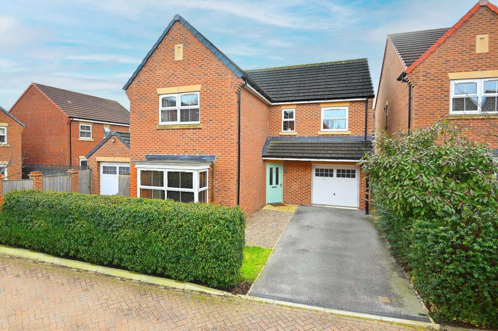 4-bed house on Moorlands Fold, Killinghall, HG3, £450,000