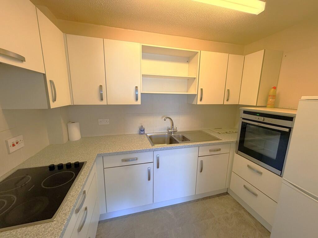 Apartment in Poole - View 5