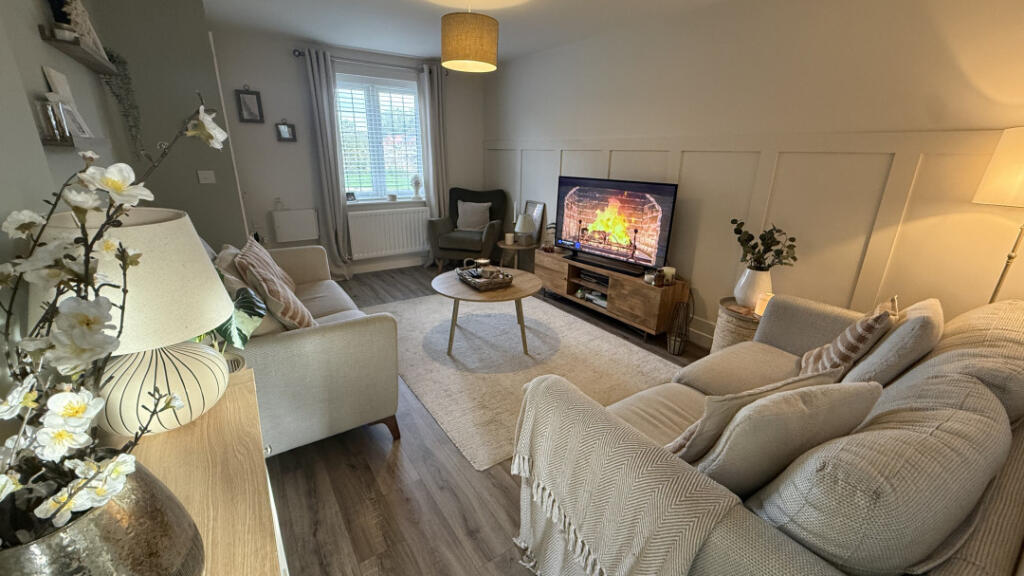 House in Stockport, Greater Manchester - View 4