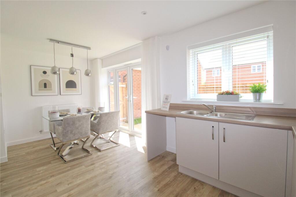 Plot 17, Weavers Meadow, Trowbridge photo 4