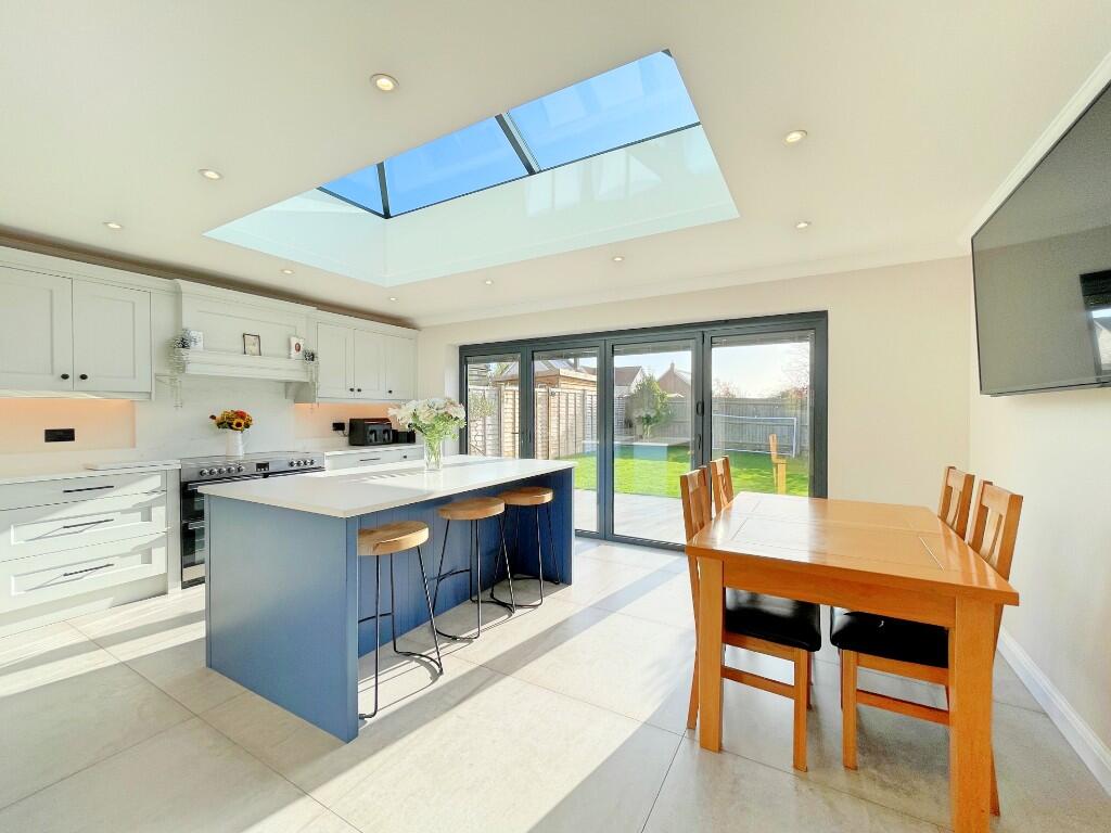 Benham Close, GOLDHANGER photo 3