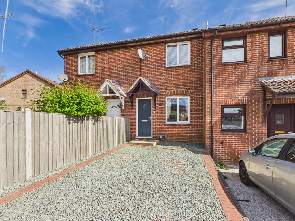 2-bed terraced on Swinderby Drive, Oakwood, £170,000