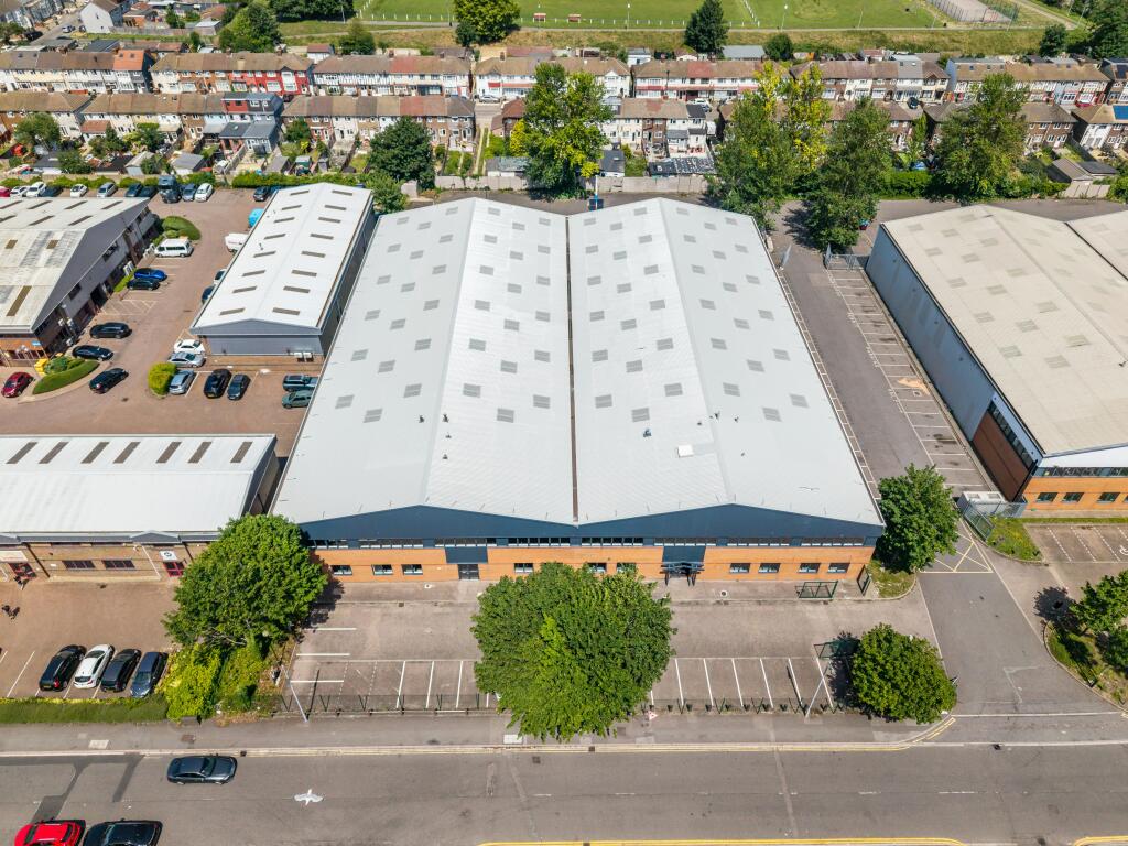 Units B and C Laporte Way - Luton-233.jpg