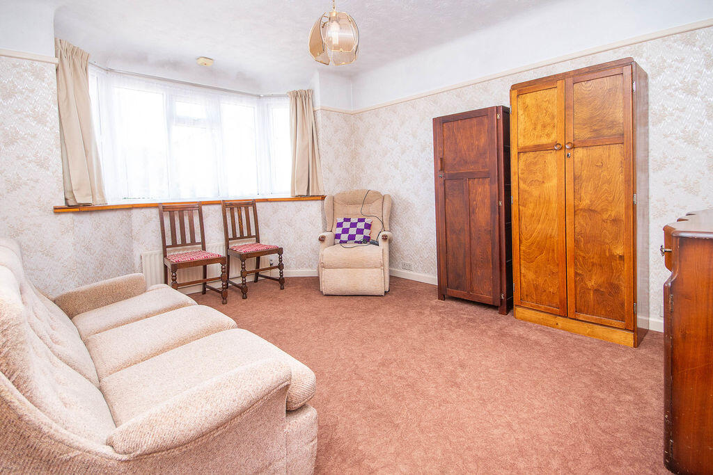 House in Southampton, Brokenford, Totton and Eling - More