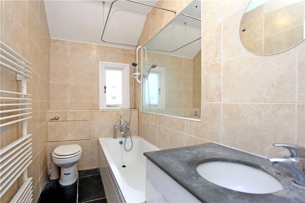 Apartment in London - View 5
