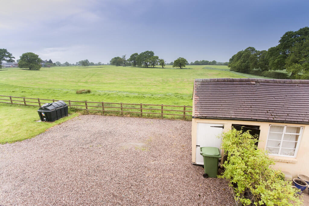 House in Shrewsbury - View 4