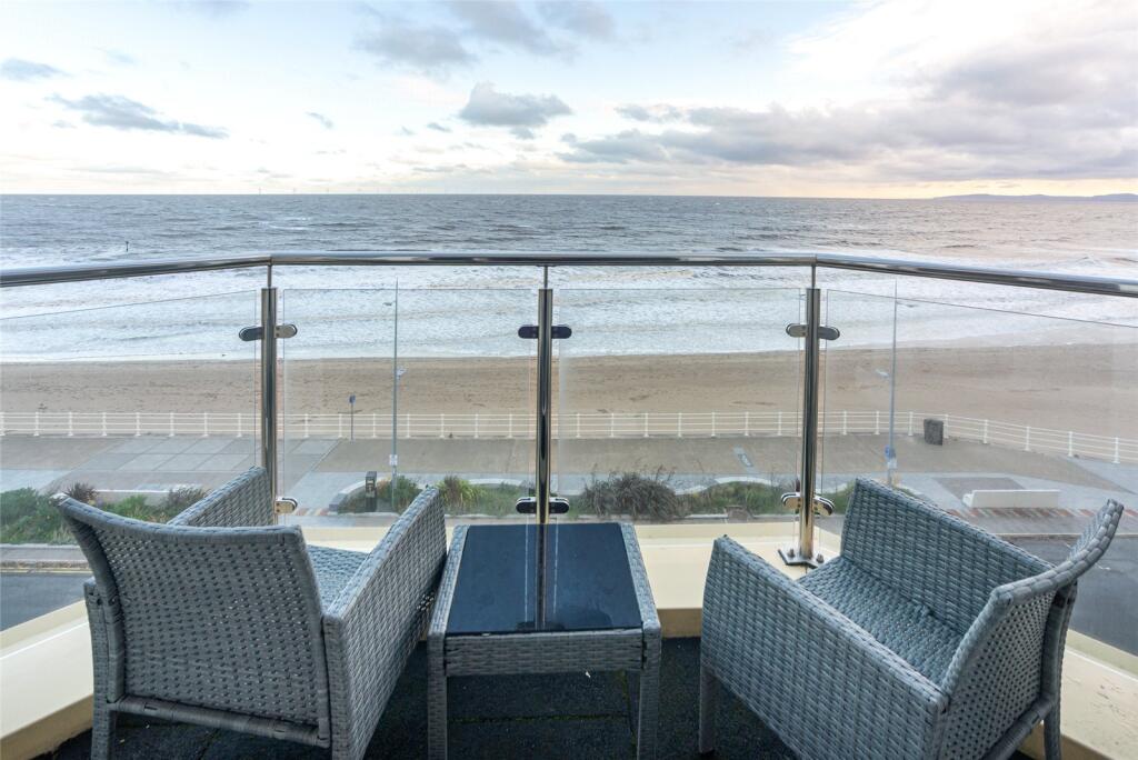West Promenade, Rhos on Sea, Colwyn Bay, Conwy, LL28 photo 2