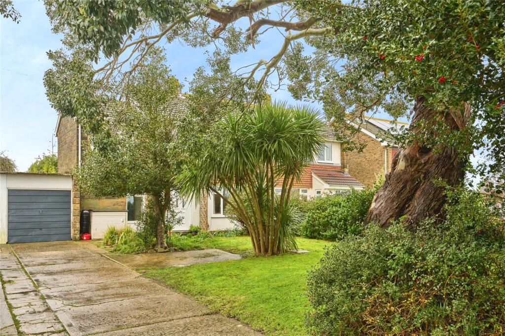 Nodes Road, Cowes, Isle of Wight, PO31 - View 2