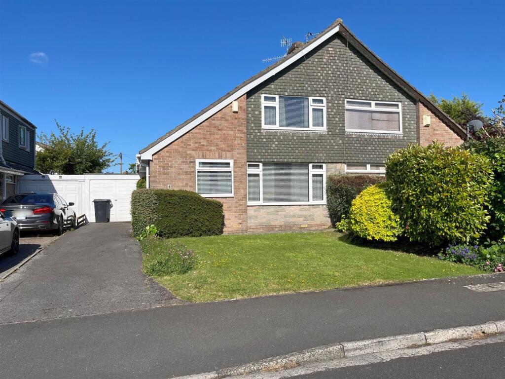 Main image of property: Ravenhead Drive, Bristol