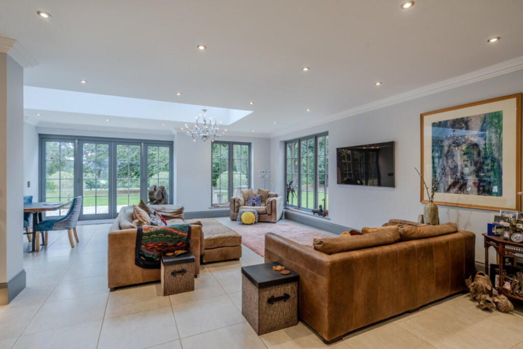 House in Norwich - View 5