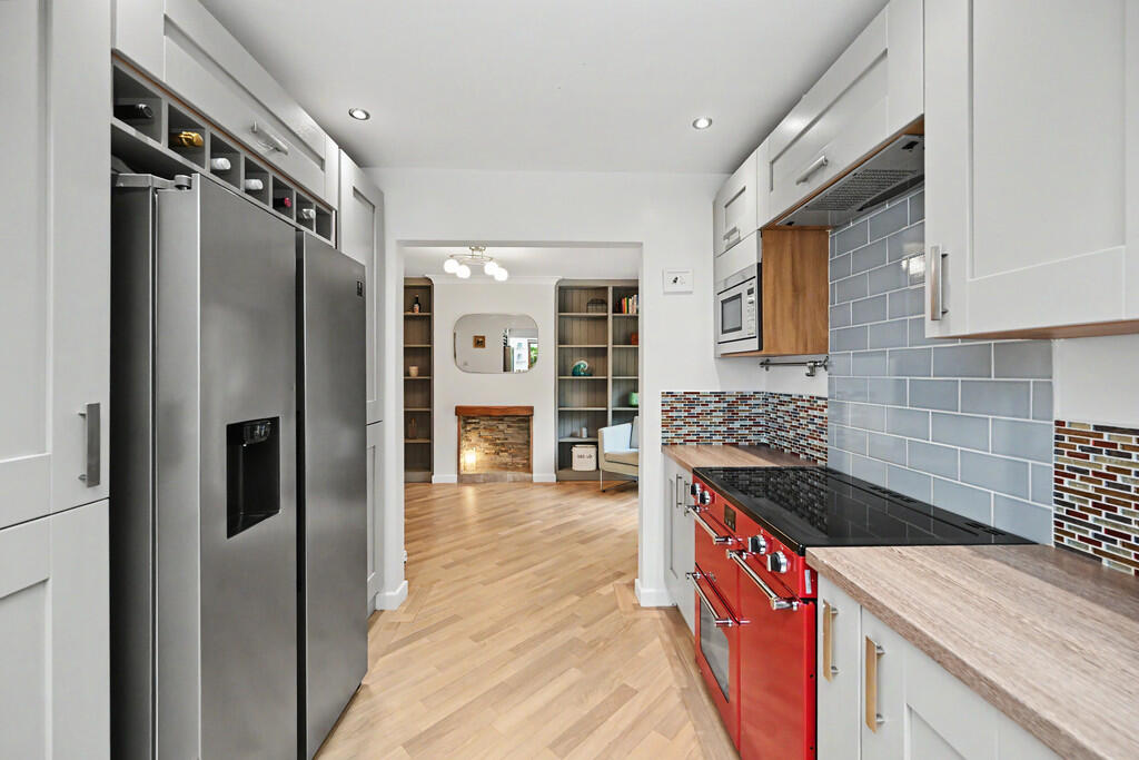 House in Rugby, Warwickshire - More