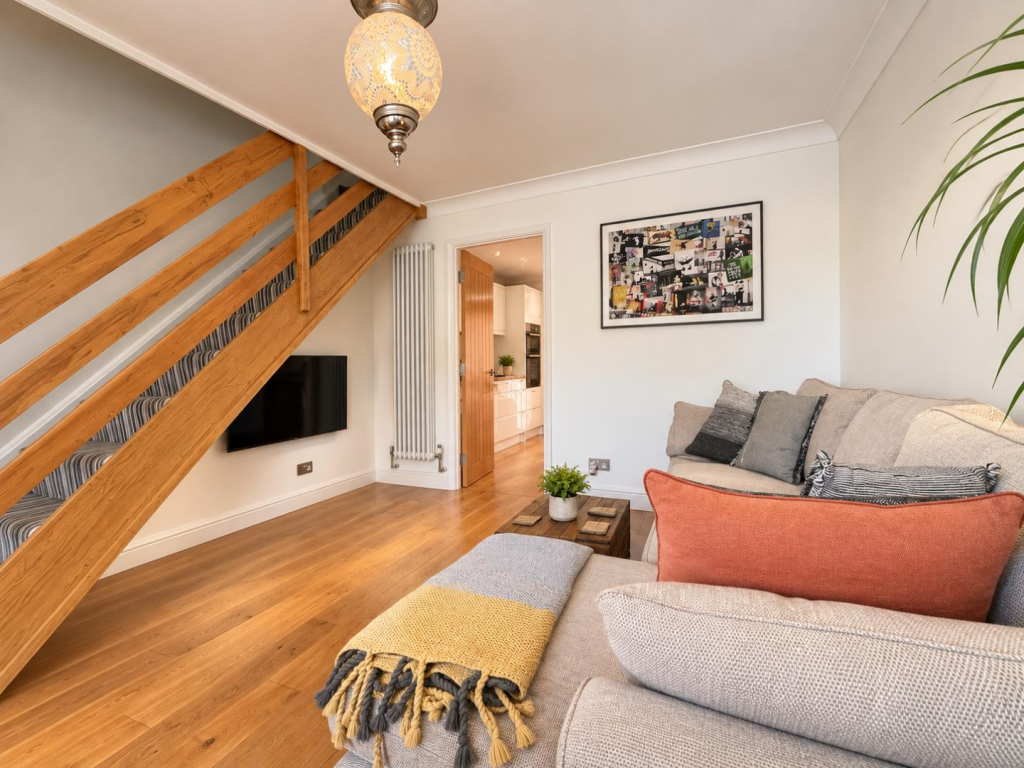 House in Ashford, Kent - View 5