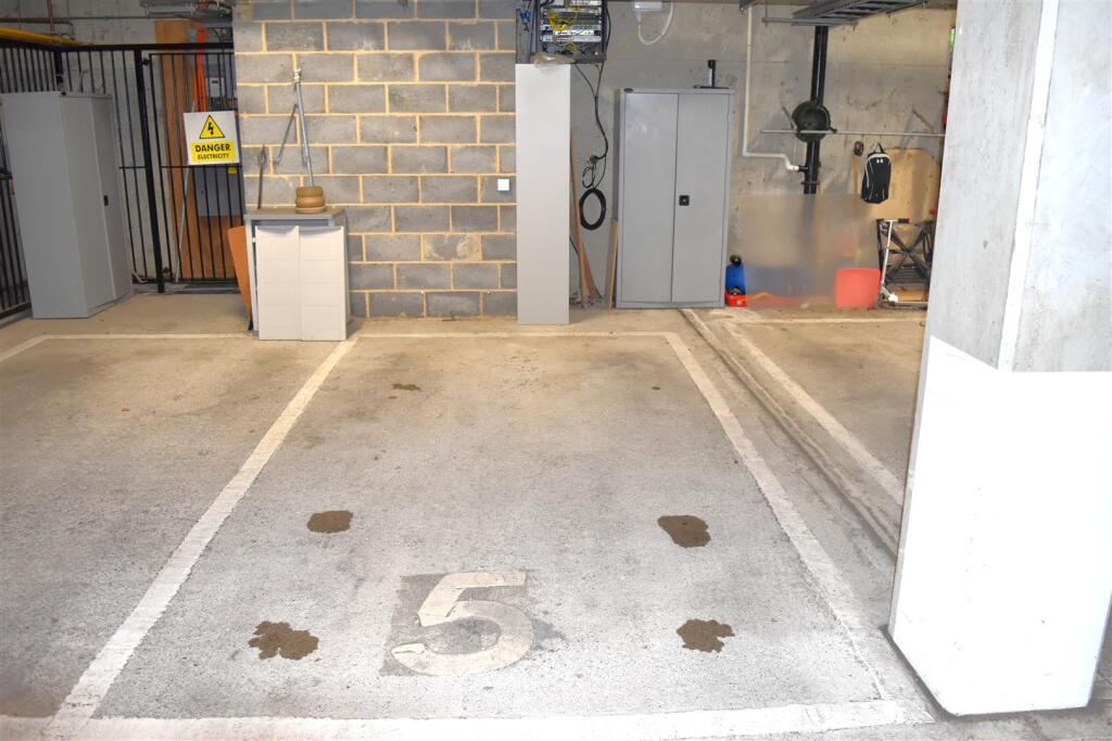 Property photo 10
