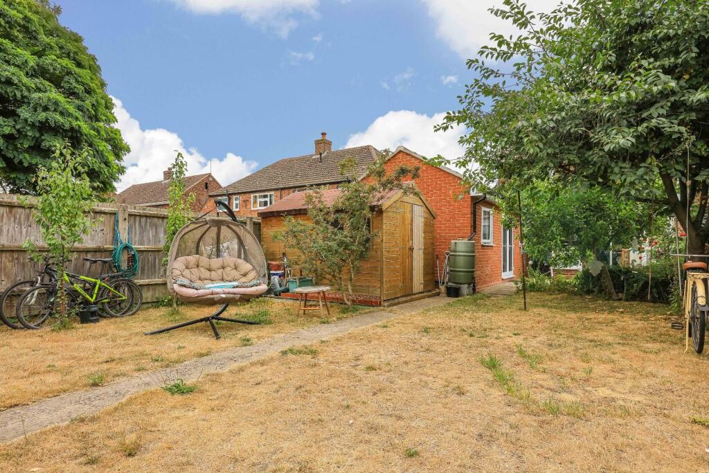 Lents Way                     , Cambridge photo 3
