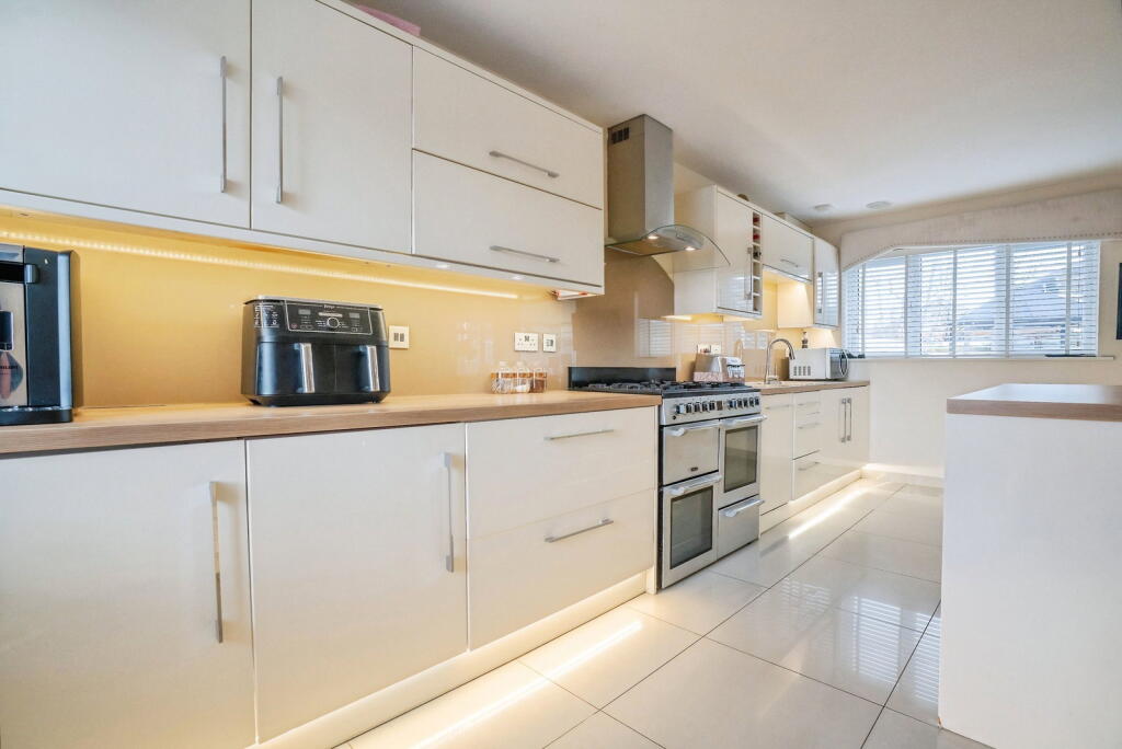 Fox Bank Close, Widnes - Widok 6