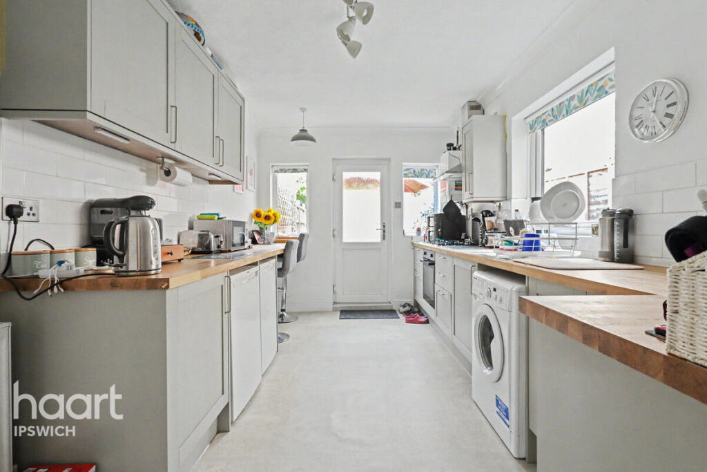 House in Ipswich, Suffolk - View 5