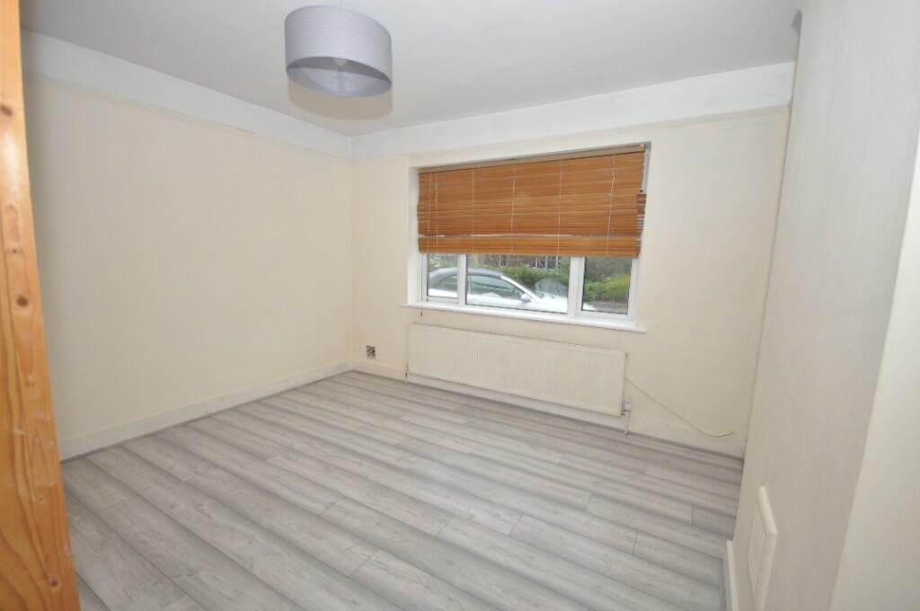 Coval Lane, Chelmsford, Essex, CM1 photo 3