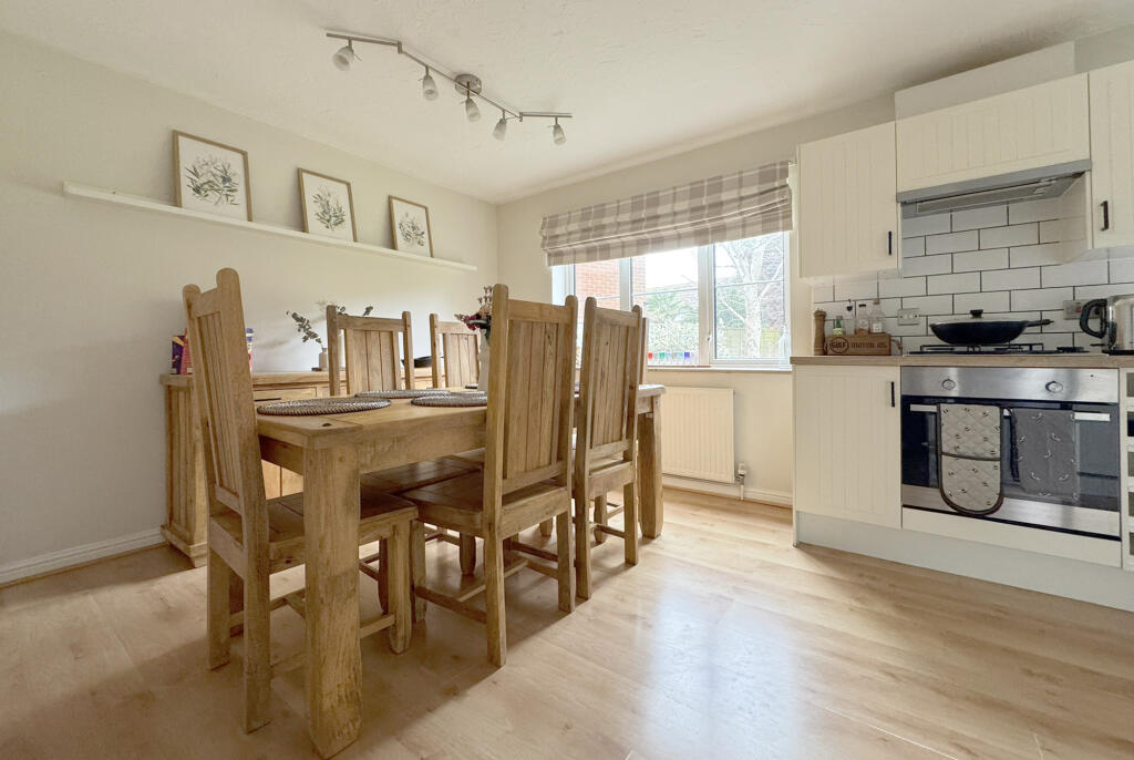 House in Southampton - View 5