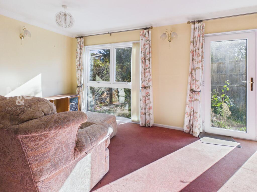 House in West Suffolk, Bury St Edmunds - View 5