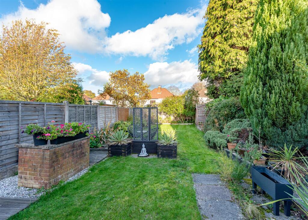 42 Regent Road, Penn, Wolverhampton photo 2