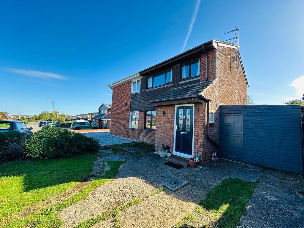 Main image of property: Glebe Road, DEANSHANGER MK19