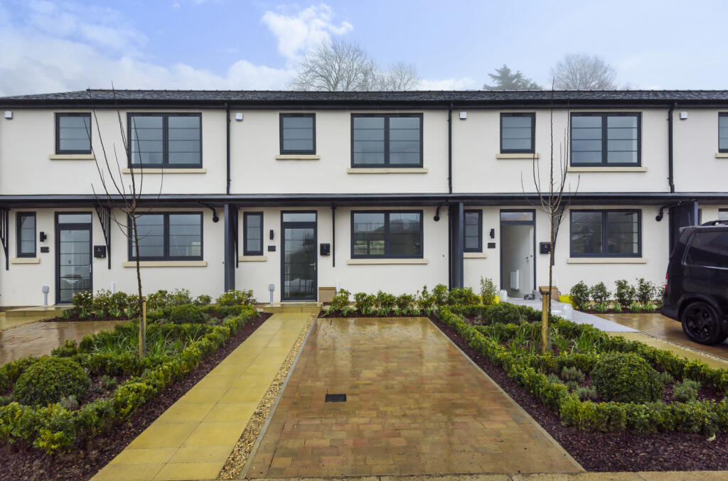 Main image of property: Beatrice Webb Lane, Standish, Stonehouse, GL10